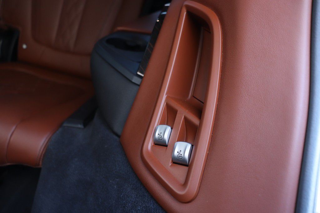 Photo 23 of this BMW X7 XDRIVE40I MS