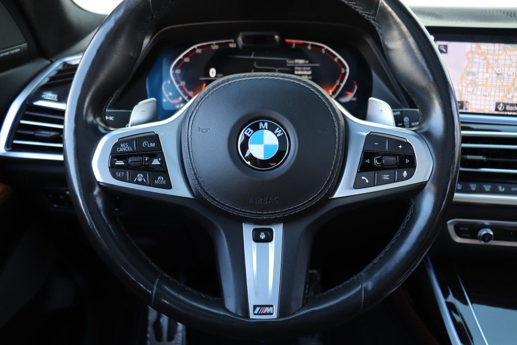 Photo 43 of this BMW X7 XDRIVE40I MS