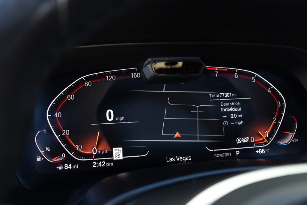 Photo 45 of this BMW X7 XDRIVE40I MS