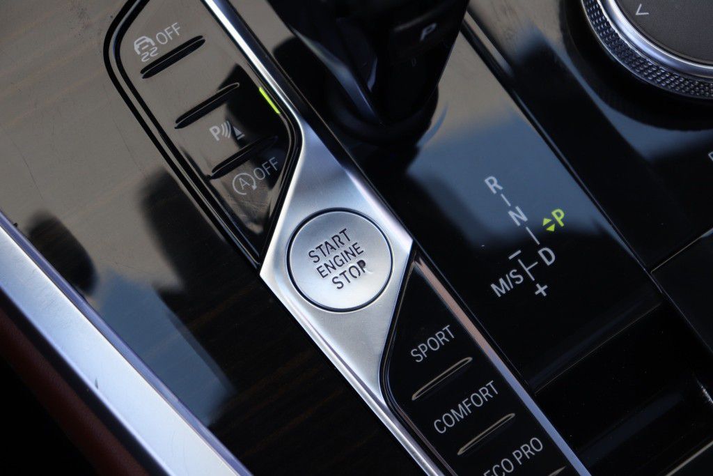 Photo 47 of this BMW X7 XDRIVE40I MS