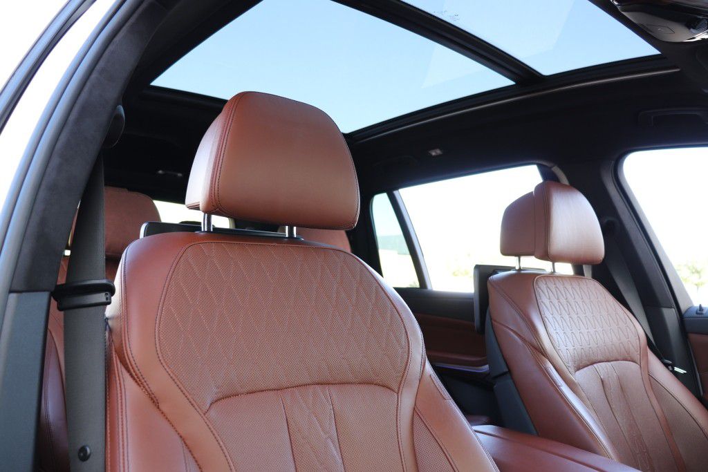 Photo 69 of this BMW X7 XDRIVE40I MS