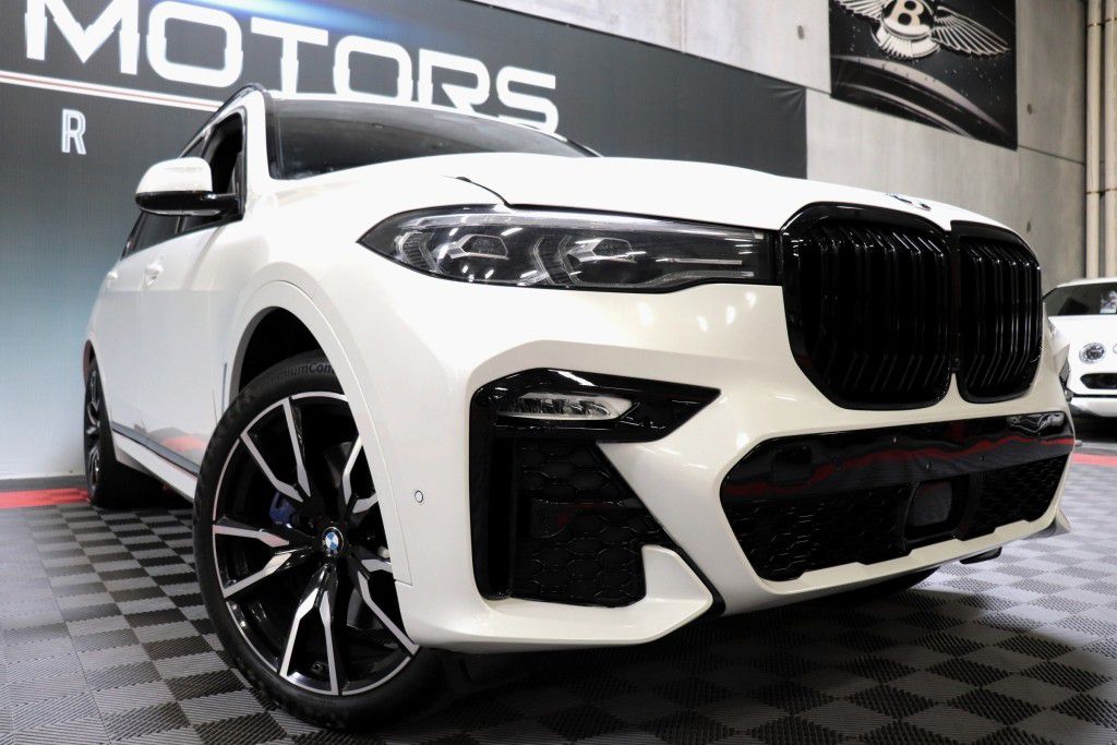 Photo 78 of this BMW X7 XDRIVE40I MS