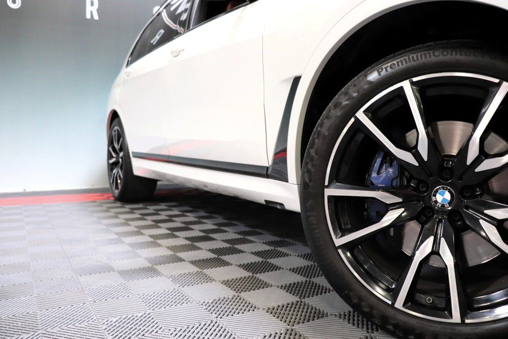 Photo 80 of this BMW X7 XDRIVE40I MS