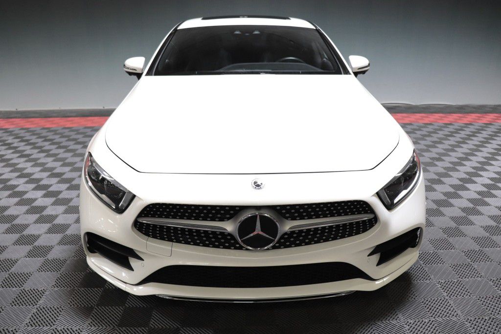 Photo 12 of this MERCEDES-BENZ CLS 450