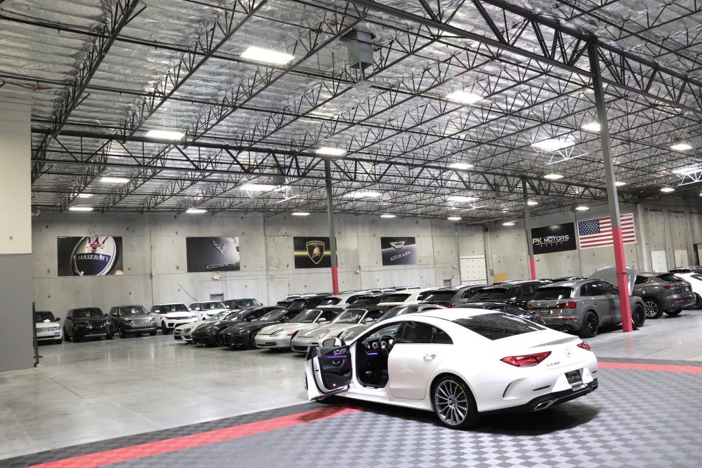 Photo 15 of this MERCEDES-BENZ CLS 450