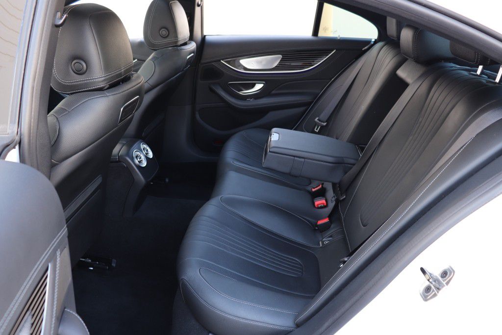 Photo 21 of this MERCEDES-BENZ CLS 450
