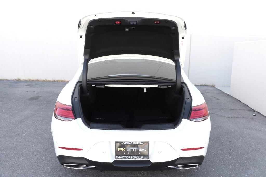Photo 23 of this MERCEDES-BENZ CLS 450