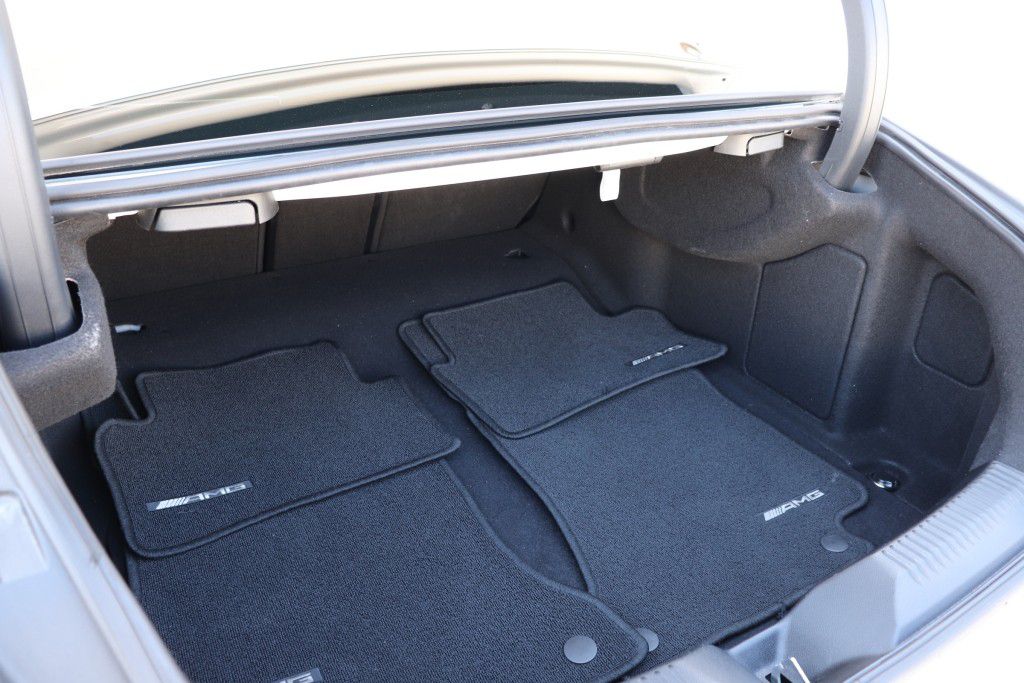 Photo 24 of this MERCEDES-BENZ CLS 450