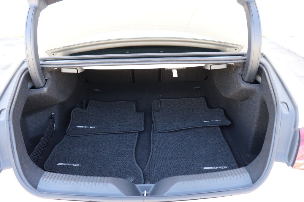 Photo 25 of this MERCEDES-BENZ CLS 450