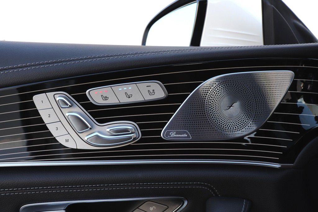 Photo 58 of this MERCEDES-BENZ CLS 450