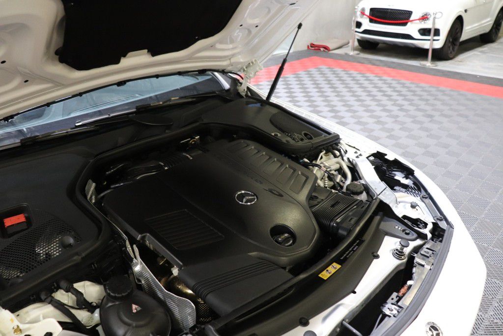 Photo 80 of this MERCEDES-BENZ CLS 450