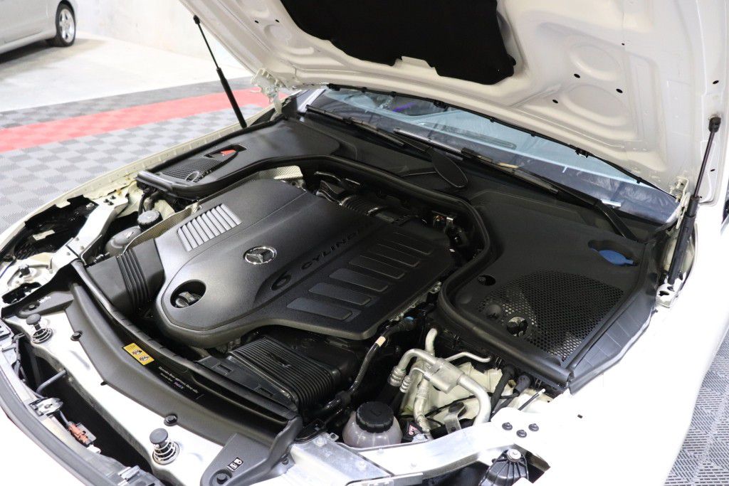 Photo 82 of this MERCEDES-BENZ CLS 450