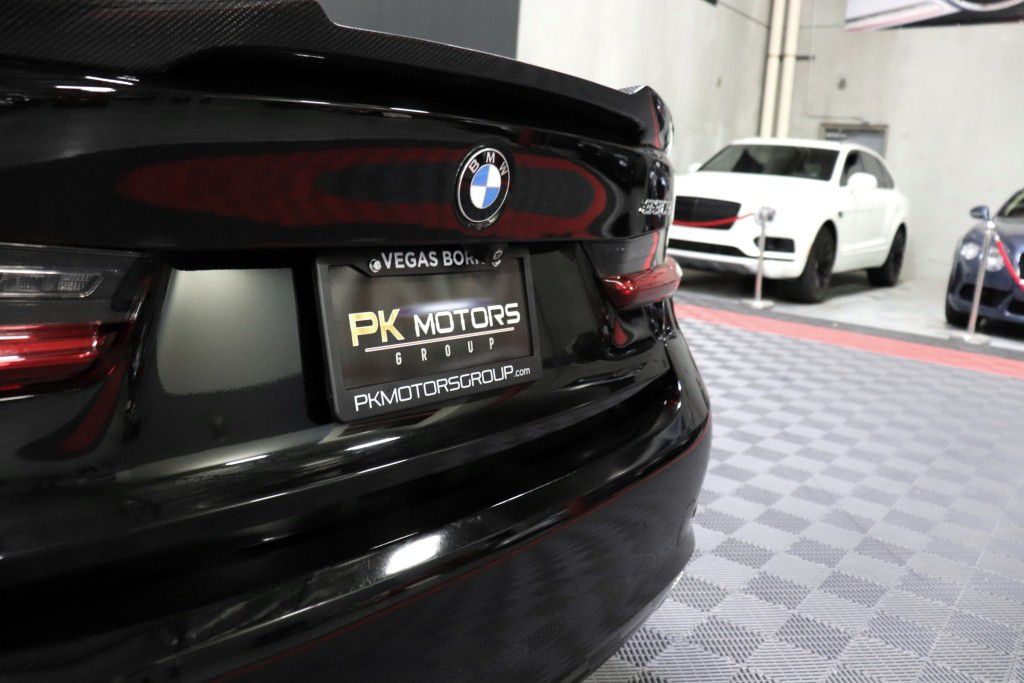 Photo 6 of this BMW 330I