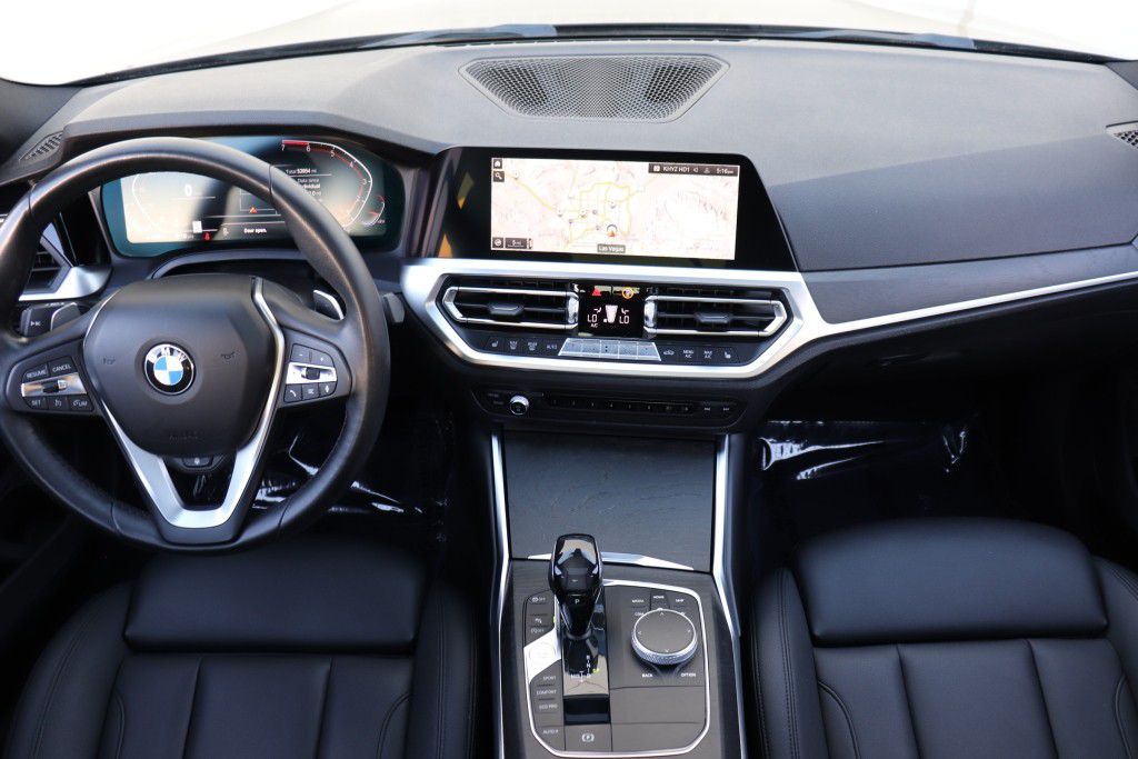 Photo 45 of this BMW 330I