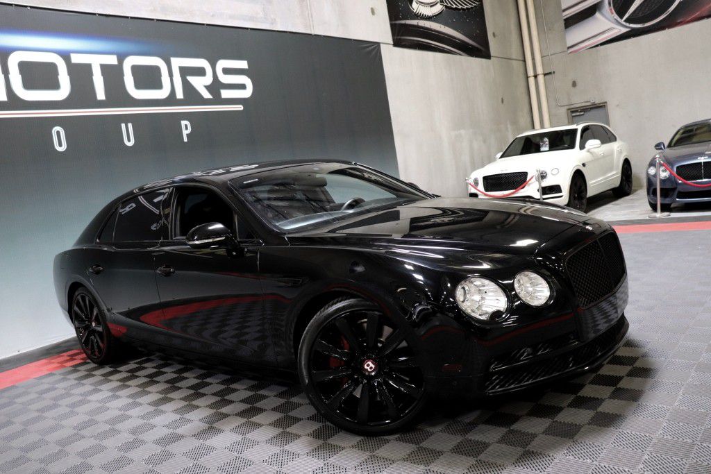 Photo 11 of this BENTLEY FLYING SPUR