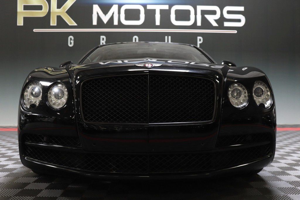 Photo 13 of this BENTLEY FLYING SPUR