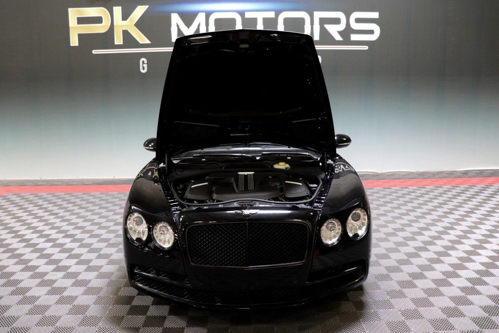 Photo 87 of this BENTLEY FLYING SPUR