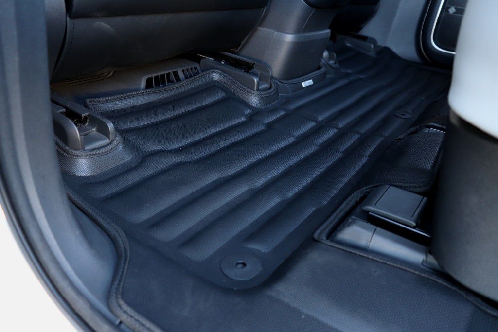 Photo 74 of this RIVIAN R1S ADVENTURE