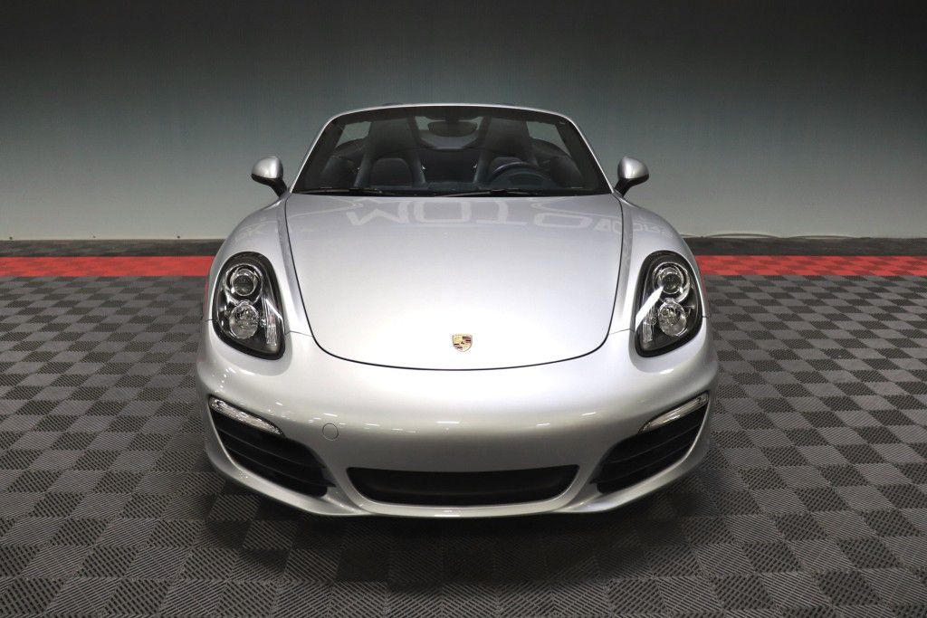 Photo 14 of this PORSCHE BOXSTER