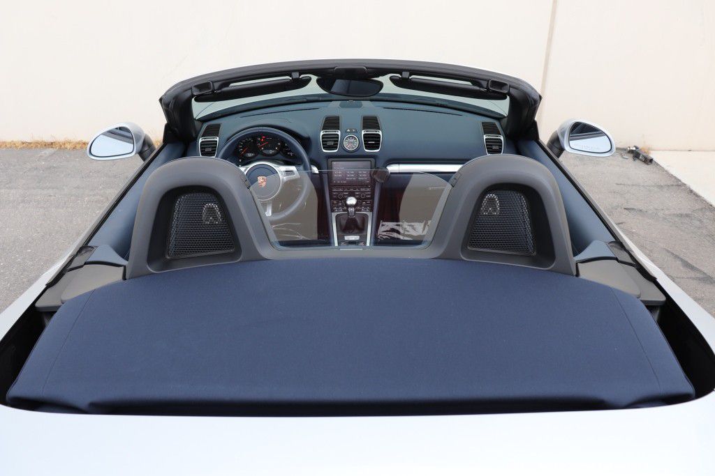 Photo 20 of this PORSCHE BOXSTER