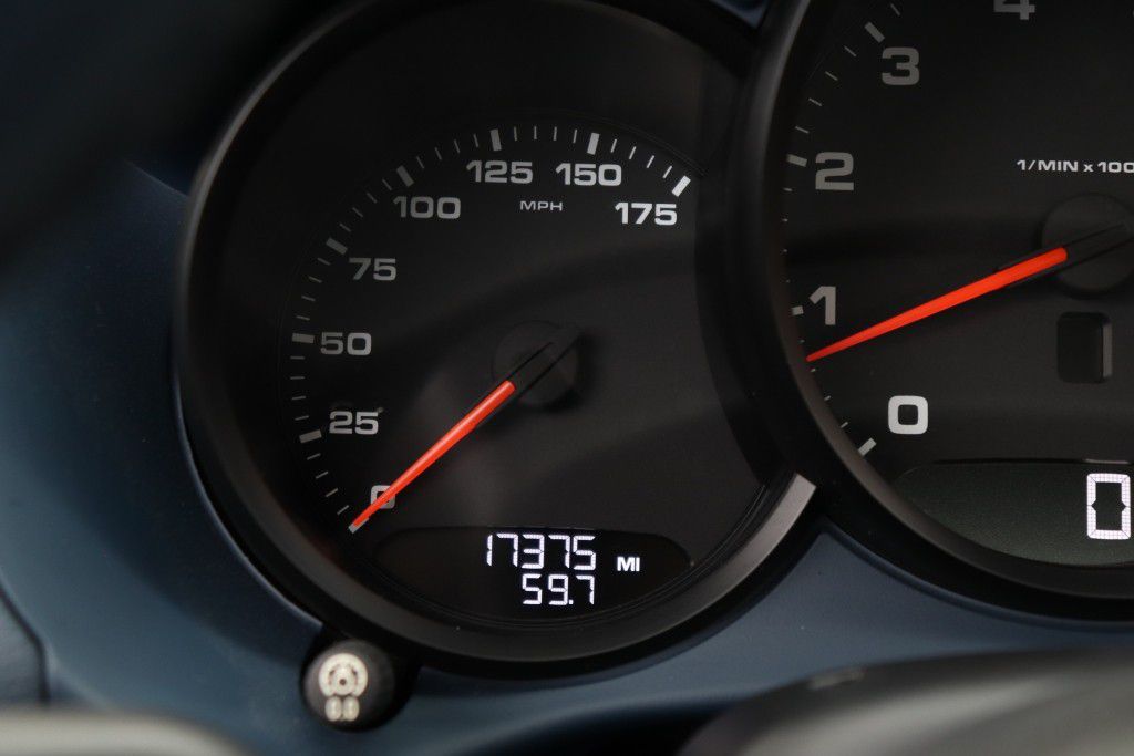 Photo 47 of this PORSCHE BOXSTER