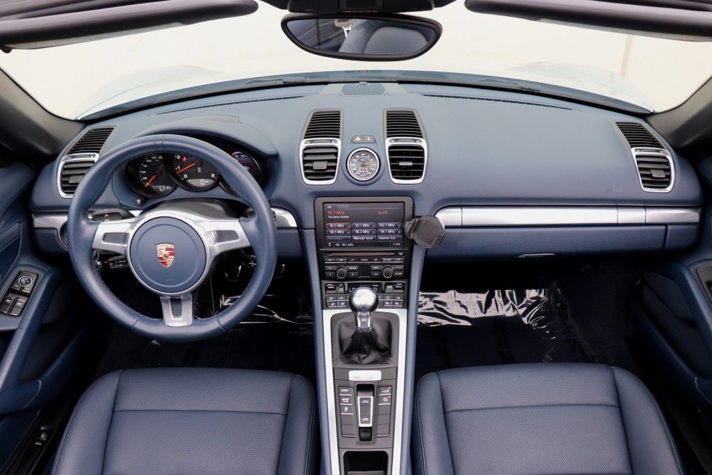 Photo 49 of this PORSCHE BOXSTER
