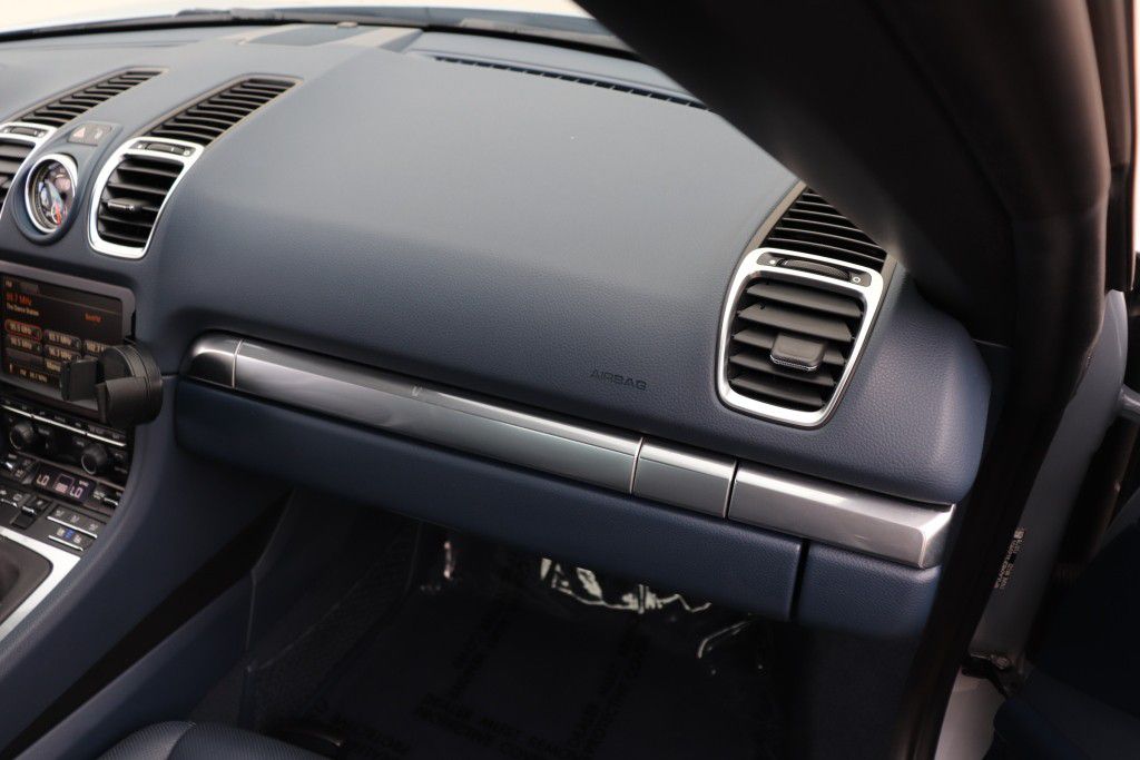 Photo 55 of this PORSCHE BOXSTER