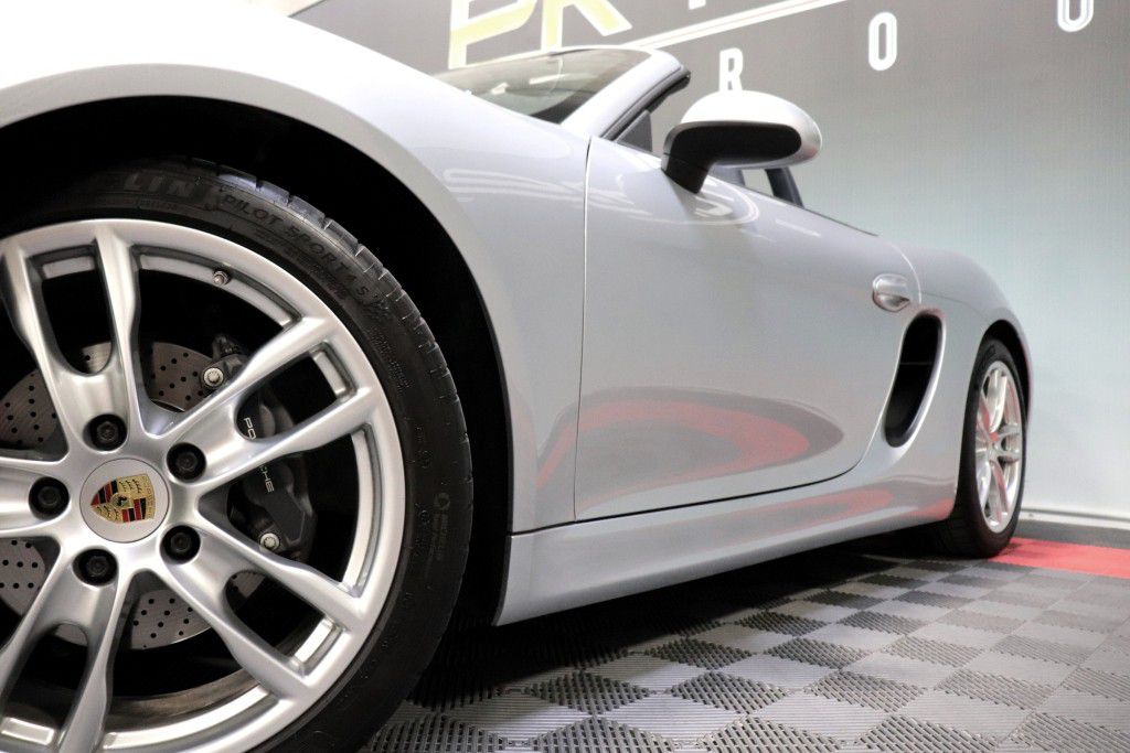 Photo 77 of this PORSCHE BOXSTER