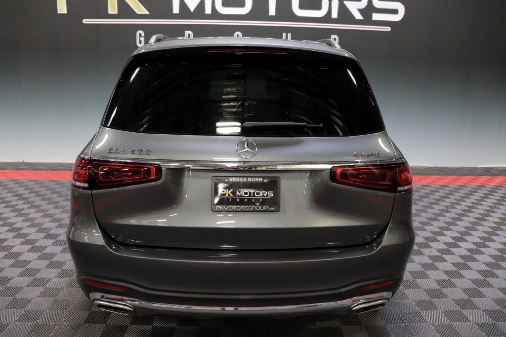 Photo 7 of this MERCEDES-BENZ GLS 580 4MATIC