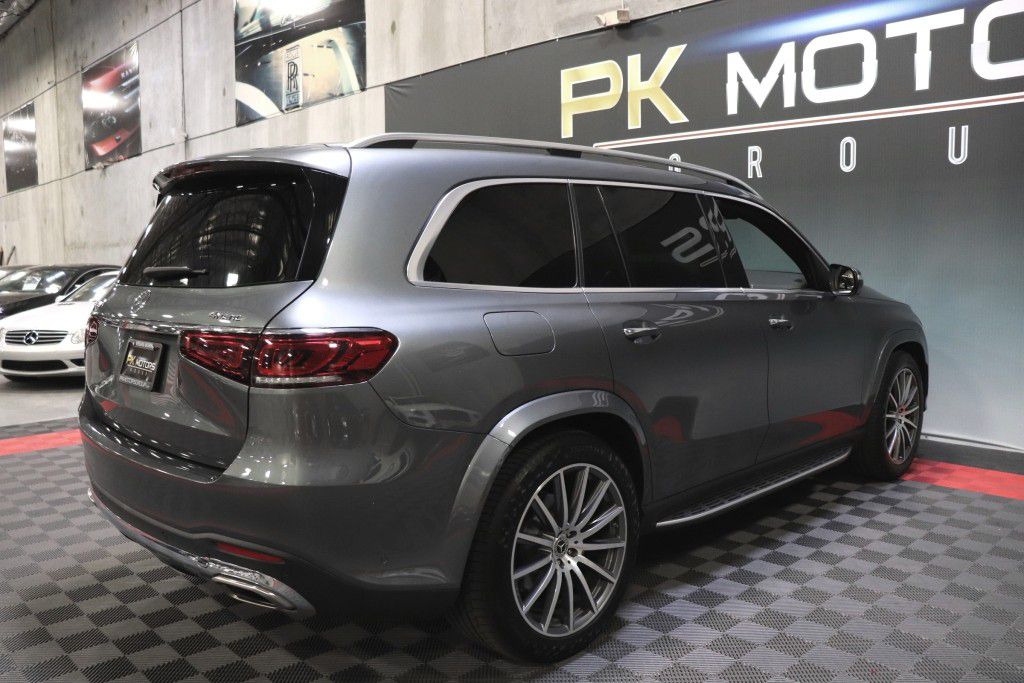 Photo 9 of this MERCEDES-BENZ GLS 580 4MATIC