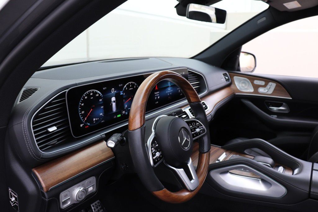 Photo 55 of this MERCEDES-BENZ GLS 580 4MATIC