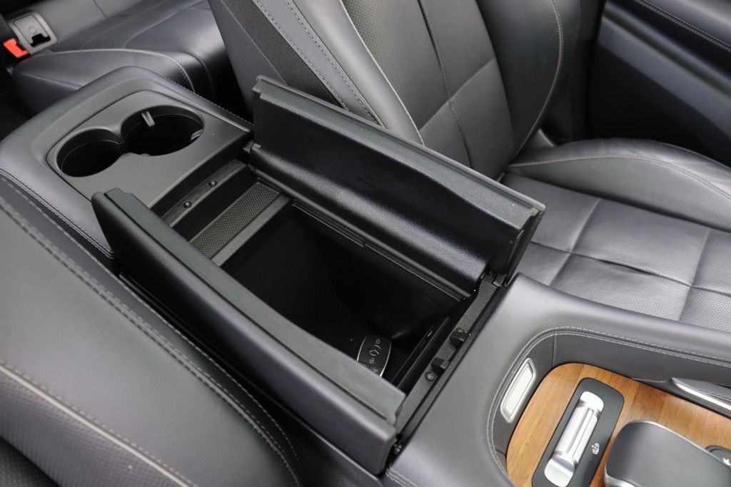 Photo 59 of this MERCEDES-BENZ GLS 580 4MATIC