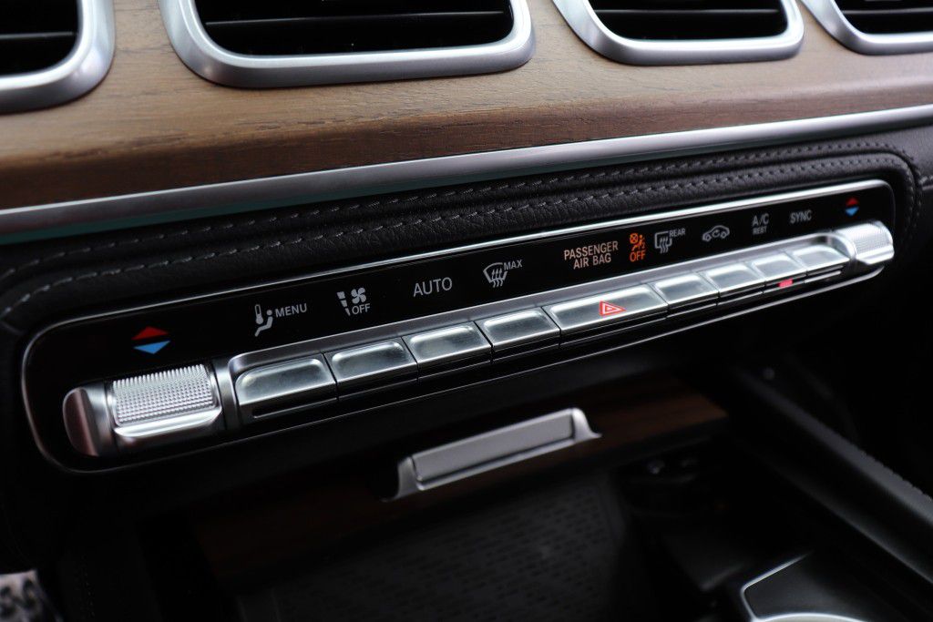 Photo 65 of this MERCEDES-BENZ GLS 580 4MATIC