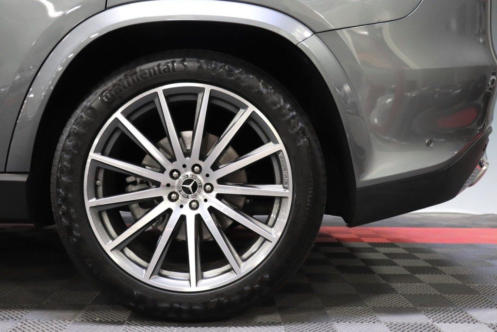 Photo 83 of this MERCEDES-BENZ GLS 580 4MATIC