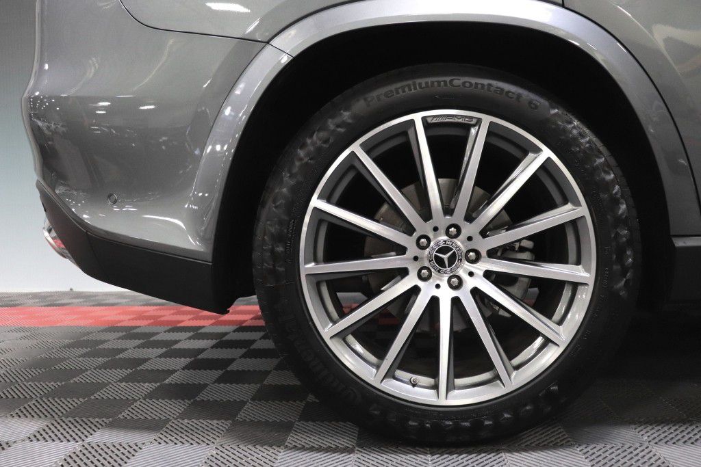 Photo 84 of this MERCEDES-BENZ GLS 580 4MATIC