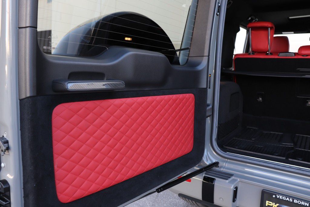 Photo 24 of this MERCEDES-BENZ G-CLASS G63 AMG