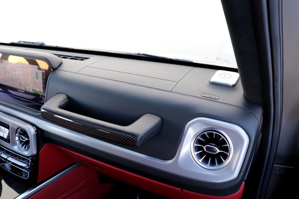 Photo 53 of this MERCEDES-BENZ G-CLASS G63 AMG