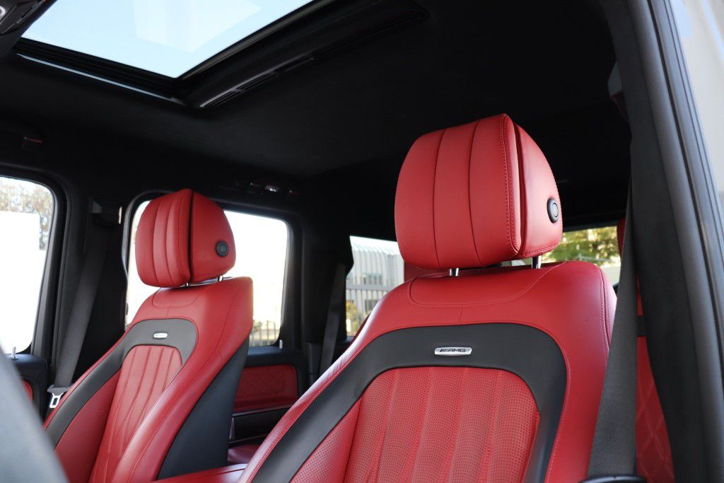 Photo 64 of this MERCEDES-BENZ G-CLASS G63 AMG
