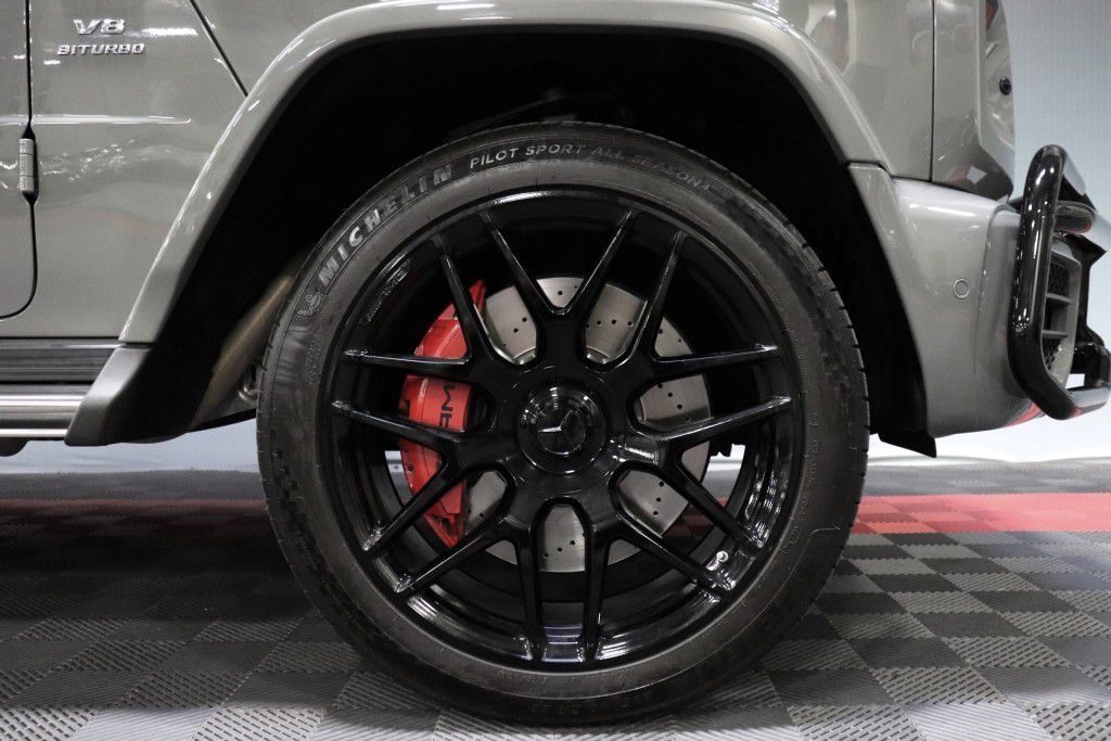 Photo 81 of this MERCEDES-BENZ G-CLASS G63 AMG