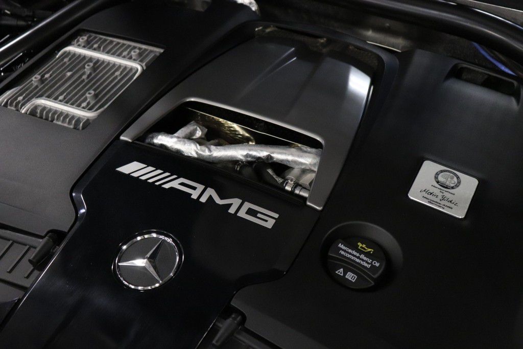 Photo 86 of this MERCEDES-BENZ G-CLASS G63 AMG