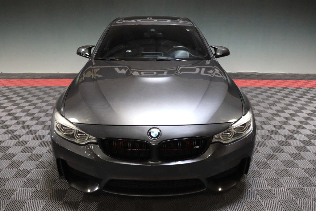 Photo 12 of this BMW M3 COUPE