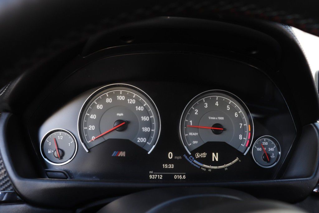 Photo 41 of this BMW M3 COUPE