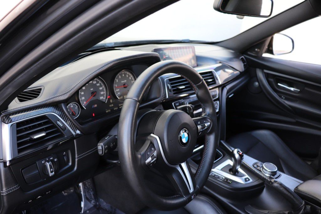 Photo 47 of this BMW M3 COUPE