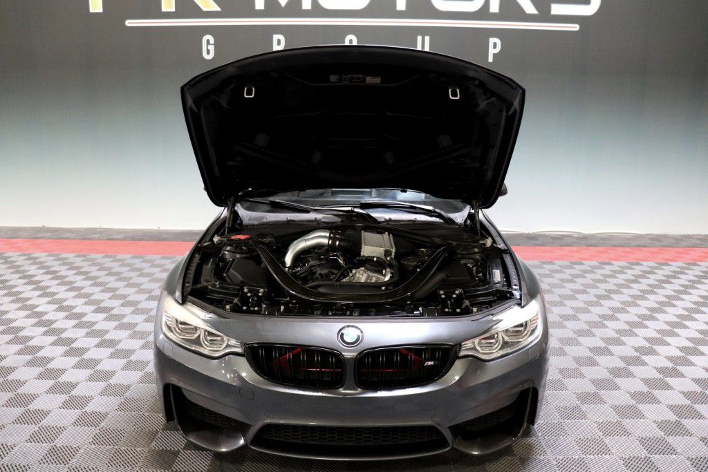 Photo 78 of this BMW M3 COUPE