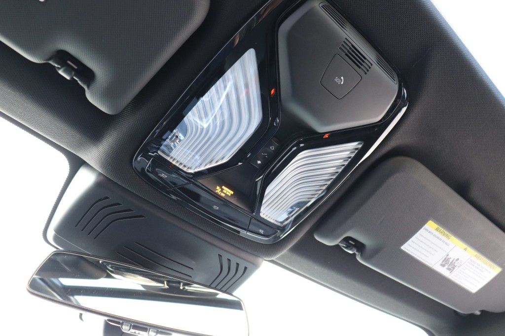 Photo 62 of this BMW X3 XDRIVE30E