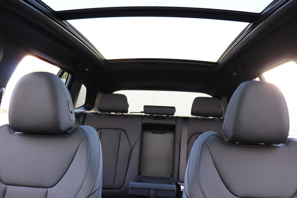 Photo 64 of this BMW X3 XDRIVE30E
