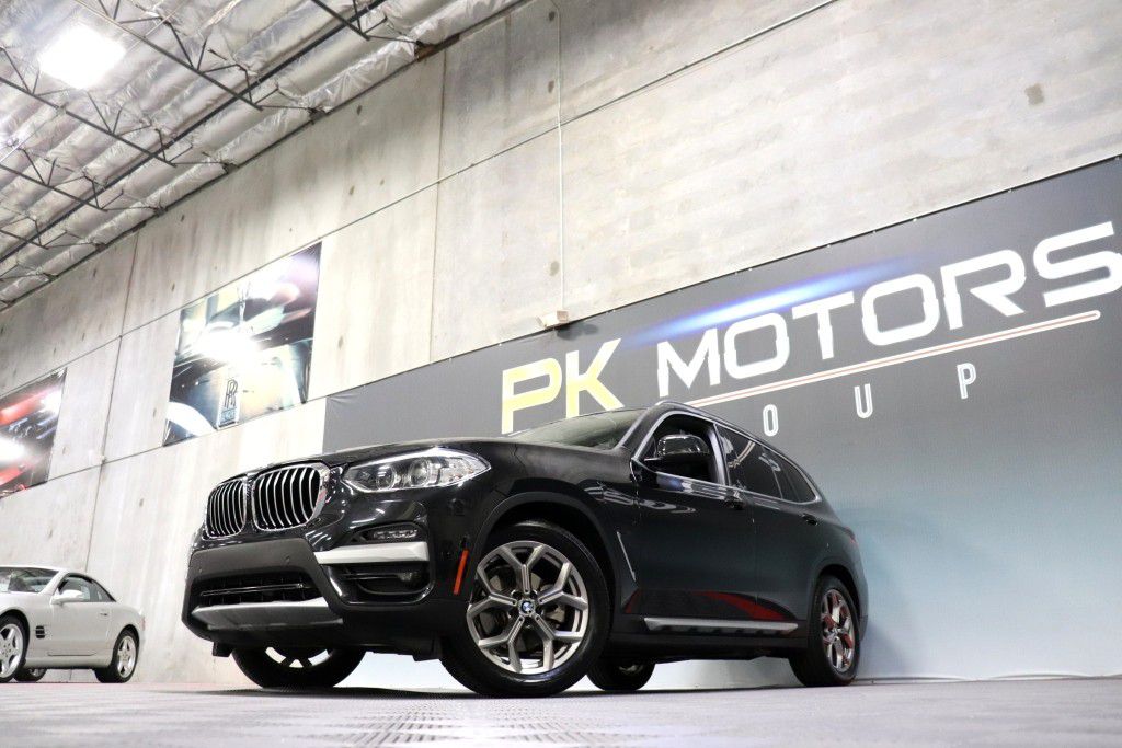 Photo 75 of this BMW X3 XDRIVE30E