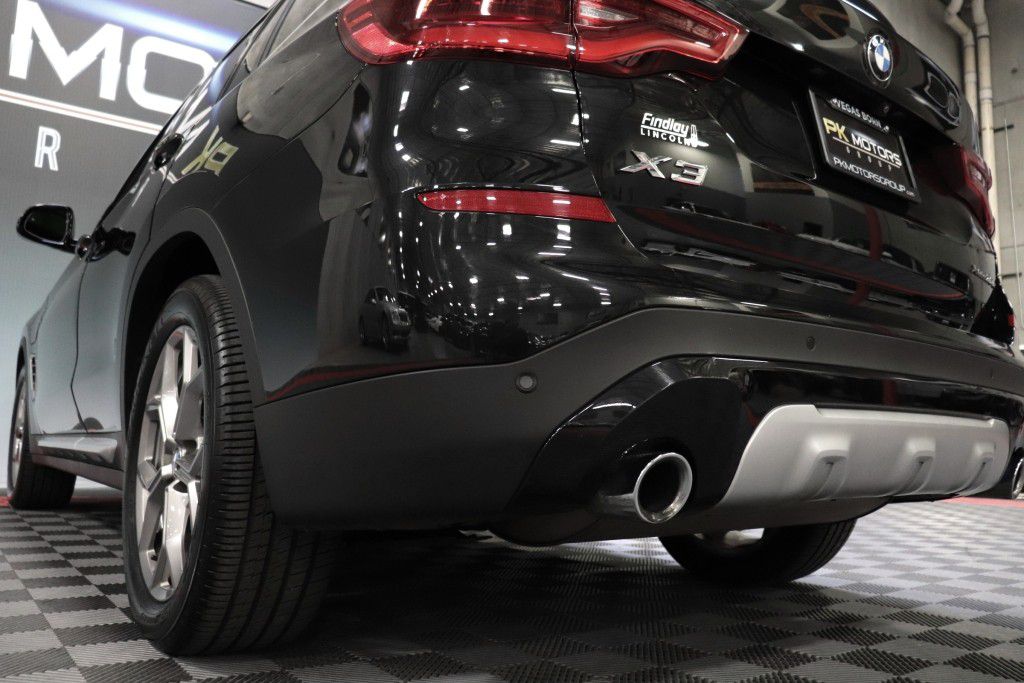 Photo 76 of this BMW X3 XDRIVE30E