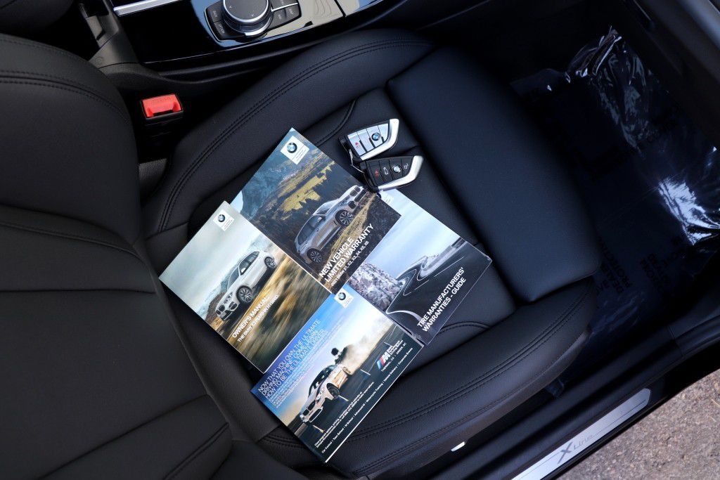 Photo 90 of this BMW X3 XDRIVE30E