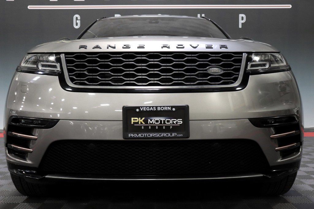 Photo 13 of this LAND ROVER RANGE ROVER VEL